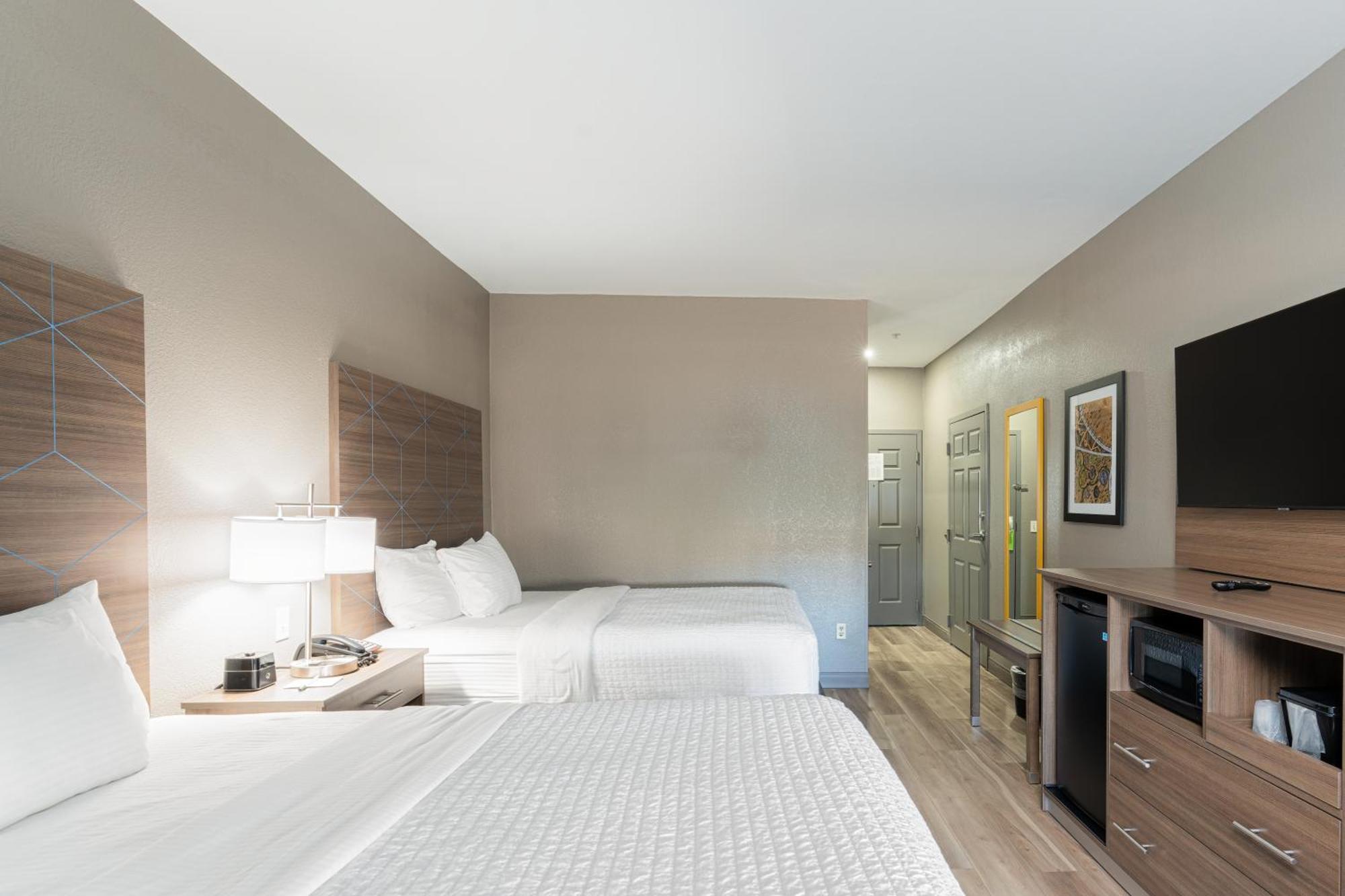 La Quinta By Wyndham Shawnee Hotell Eksteriør bilde