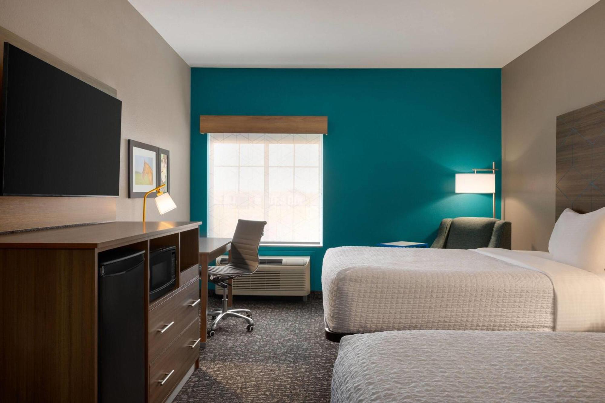 La Quinta By Wyndham Shawnee Hotell Eksteriør bilde
