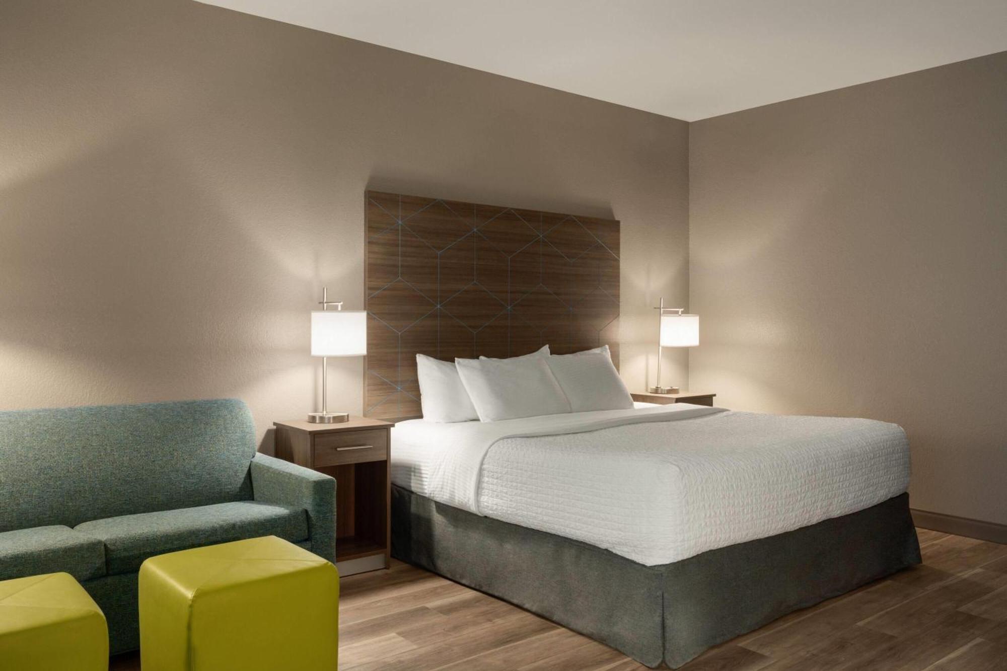 La Quinta By Wyndham Shawnee Hotell Eksteriør bilde