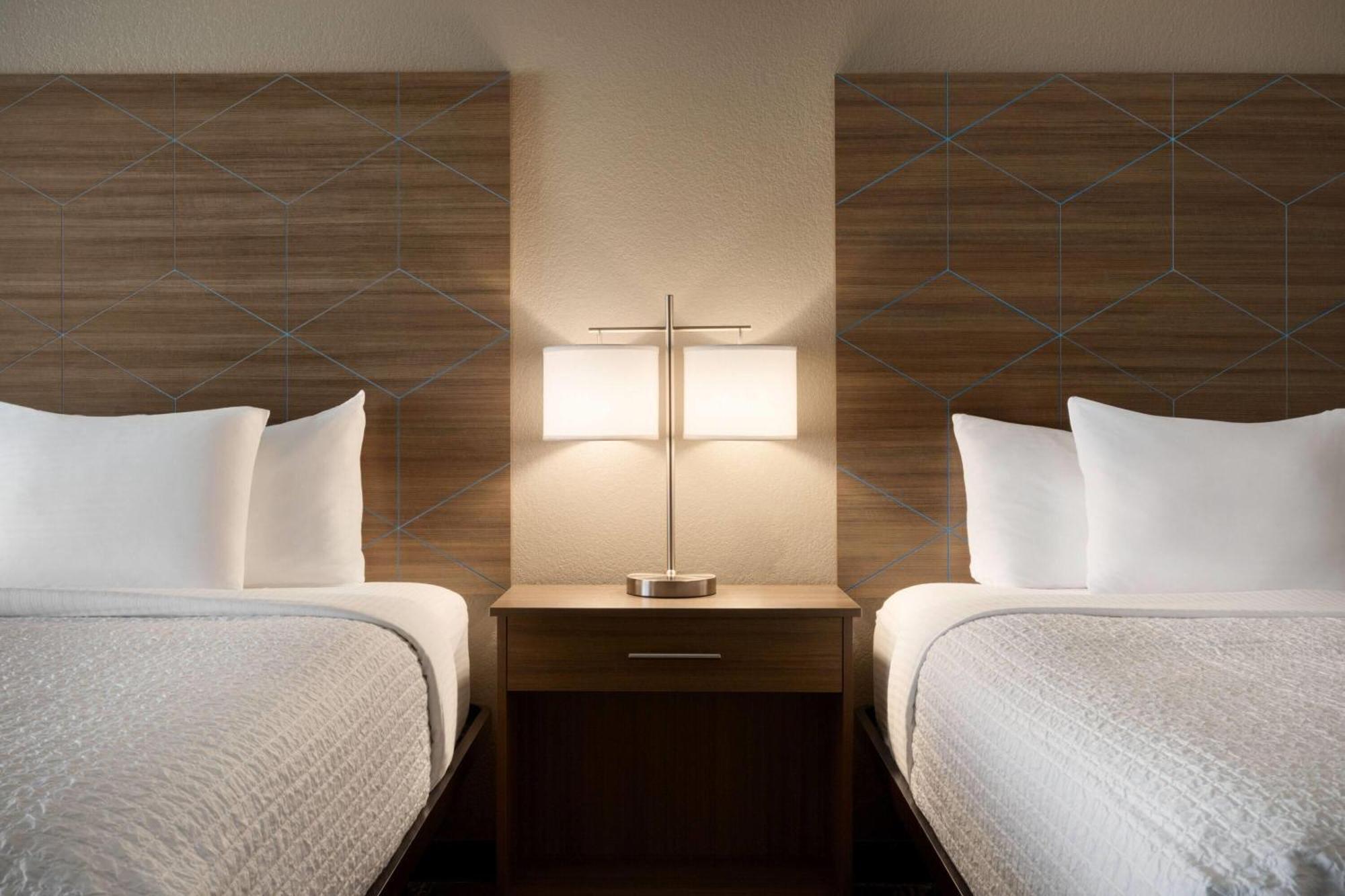 La Quinta By Wyndham Shawnee Hotell Eksteriør bilde